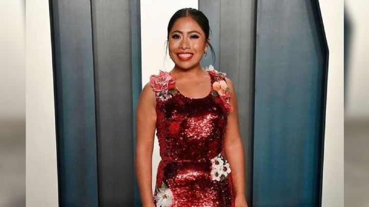 Yalitza Aparicio muestra su look para conducir los Latin Grammy 2020