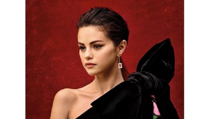 Selena Gómez se convierte en la portada de Vogue por primera vez