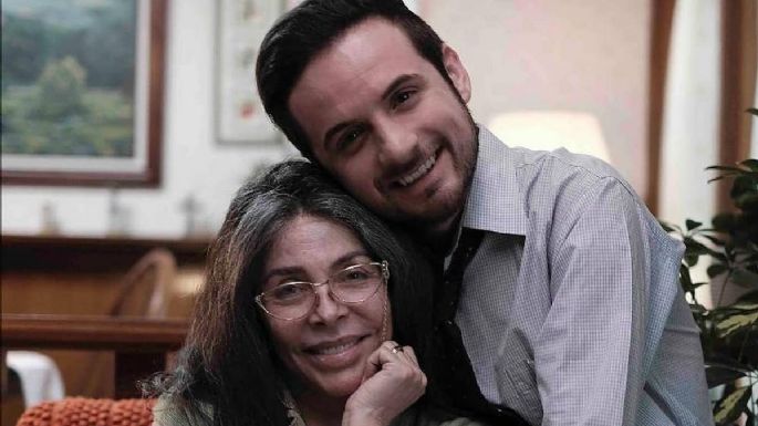 Verónica Castro regresa al cine con 'Dime cuándo tú' de la mano de uno de sus hijos