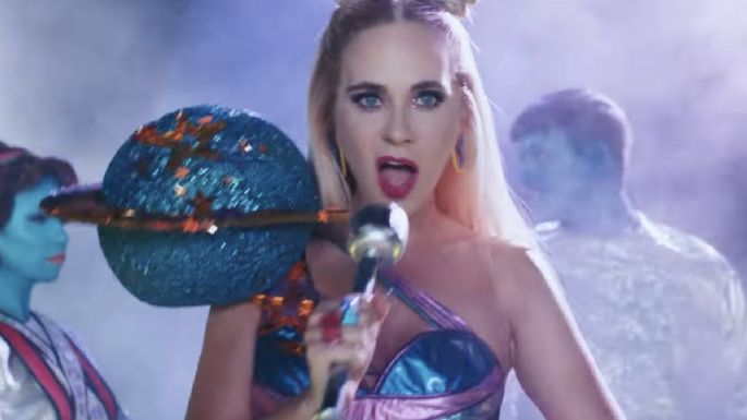 "Not The End Of The World": Katy Perry lanza nuevo video y la confunden con Zooey Deschanel