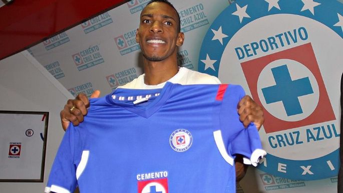 Trollean a Cruz Azul por subir foto editada 'olvidando su pasado'