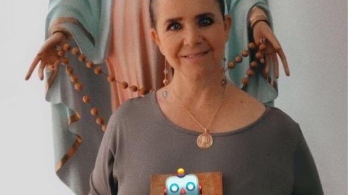 ¿Quién es Lady Bot? se hace viral por "desenmascarar" a bots de AMLO