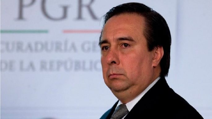 Tomas Zerón huyó de México; Interpol emite ficha roja
