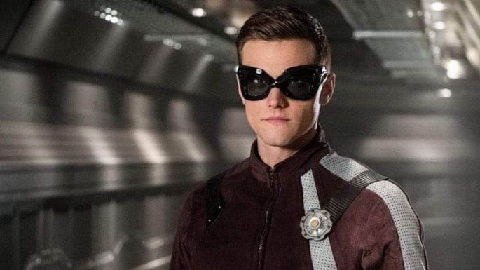 The Flash: Despiden a actor por mensajes racistas