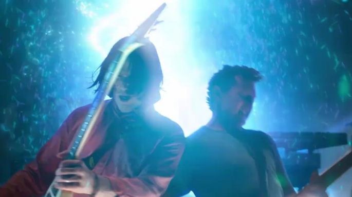 Keanu Reeves regresa a su adolescencia con tráiler de Bill and Ted Face the Music