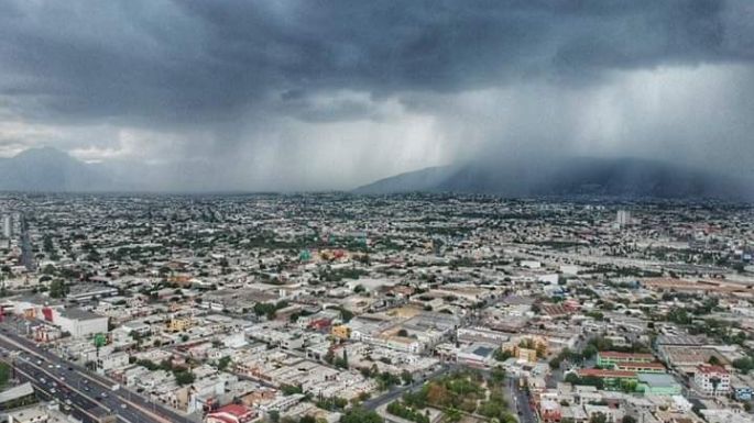 Hanna pasa a ser tormenta tropical; esto ocasionó en Monterrey (VIDEO)