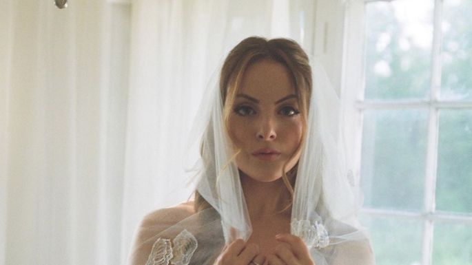 Elizabeth Gillies, actriz de Victorious, se casa en secreto FOTOS