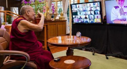 Eugenio Derbez comparte su entrevista al Dalai Lama