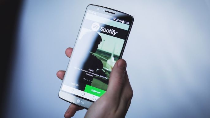 Spotify MONITOREARÁ a usuarios para saber su estado emocional, sexo, edad y más