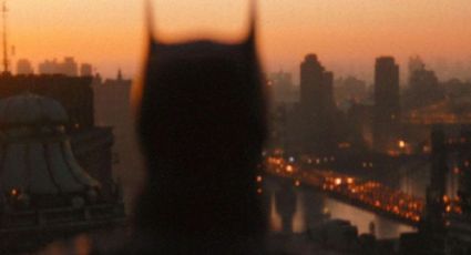 Michael Keaton regresa como Batman con su antiguo Batimovil en 'The Flash' (VIDEO)