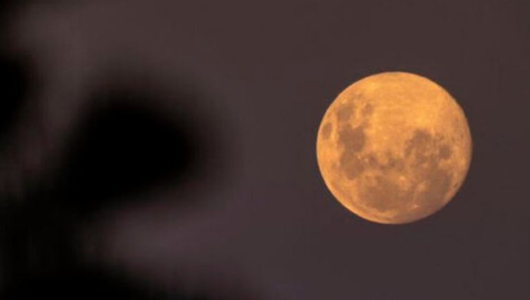 astronomía y fenómenos como la Luna de Cosecha en México