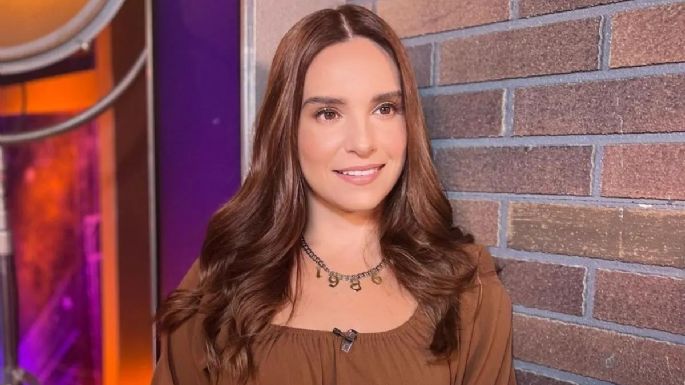 Tania Rincón "le tira el calzón" a galán de Televisa con novia por culpa de Faisy