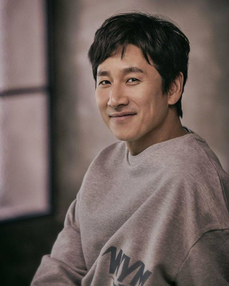 ¿Cuáles son las series que protagonizo el actor Lee Sun-kyun antes de su muerte?
