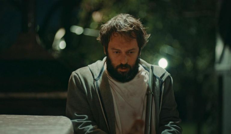 La perturbadora miniserie turca en Netflix que no podrás terminar solo. Adéntrate a una historia de la oscuridad en la naturaleza humana.