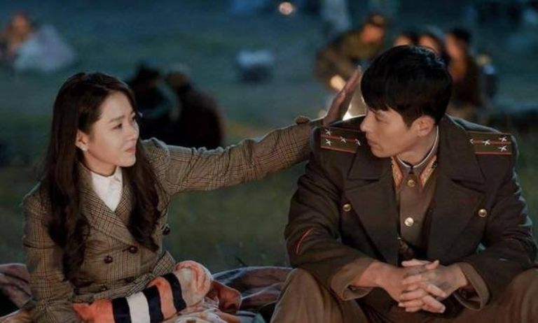 Serie coreana de romance aterrizaje de emergencia en tu corazón 