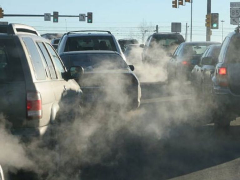 Por la contingencia ambiental, ¿qué autos verán su movilidad limitada por el Hoy no circula el 26 de febrero?