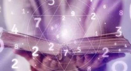¿Qué significa ver la hora 222, según la numerología?