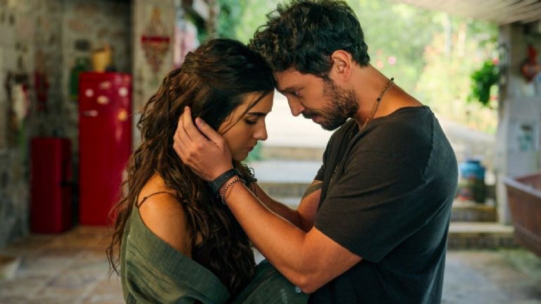No te pierdas la serie turca 'Mi otra yo' en Netflix.