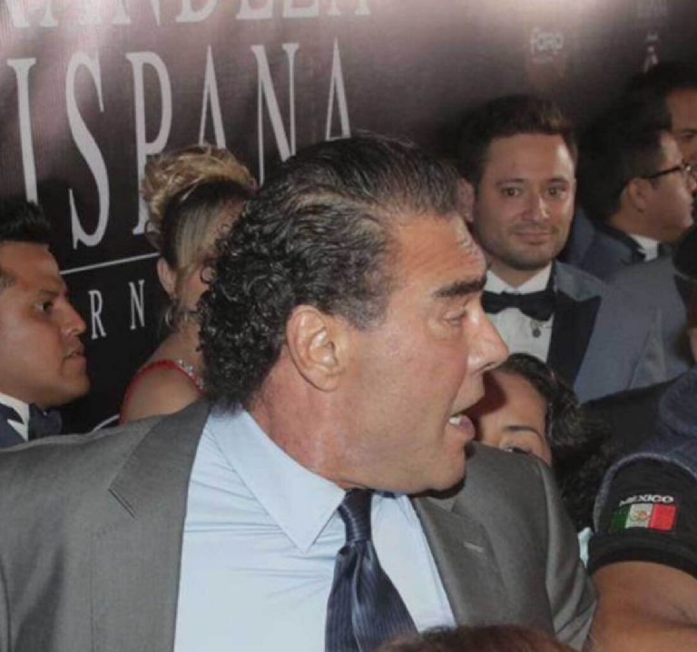 Eduardo Yáñez se enfrentó a la prensa en los Premios Grandeza Hispana