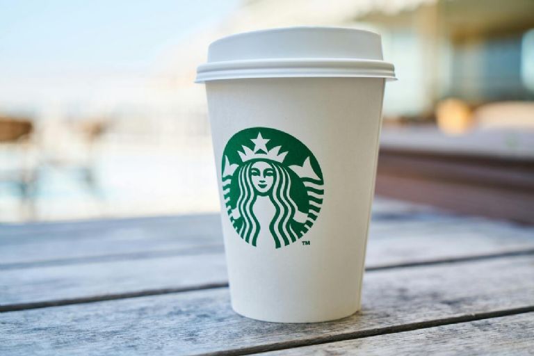 ¿Cuánto cuesta el termo de Starbucks para el Día del Padre?