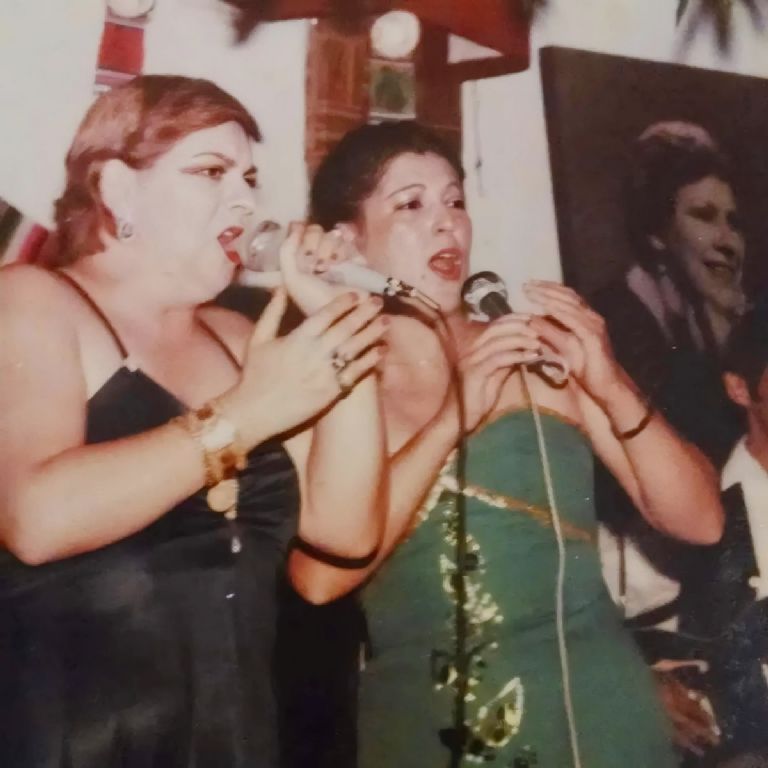 Paquita la del Barrio y su hermana Viola iniciaron su carrera musical con un famoso dueto. Conoce cómo se llamaba y por qué se separaron.
