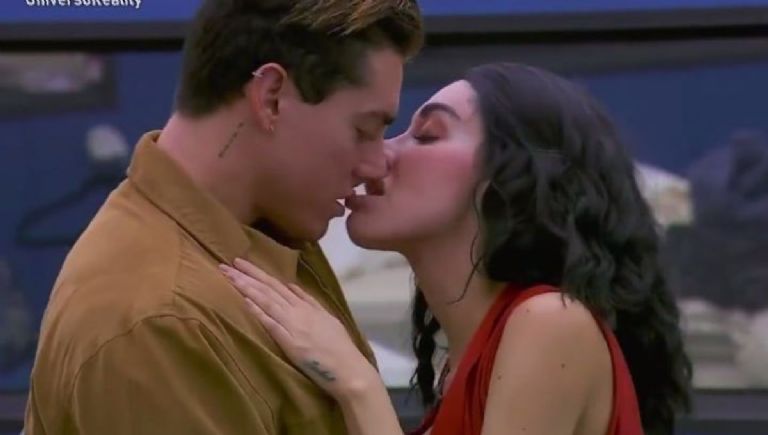 asi fue el beso de karime y agustin en la casa de los famosos mexico