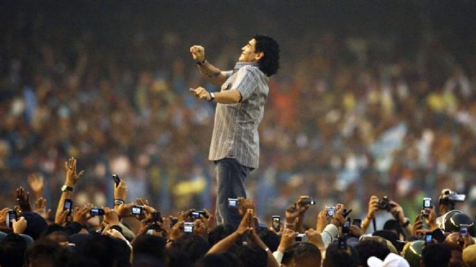 Maradona: El mundo del fútbol y los fans lloran la muerte del astro argentino