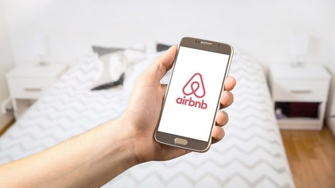 Airbnb despedirá al 25% de sus trabajadores por esta razón