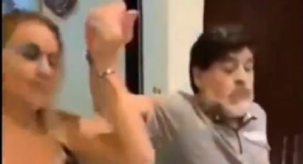 Maradona baila al ritmo del bombón asesino y enseña las pompas  (VIDEO)