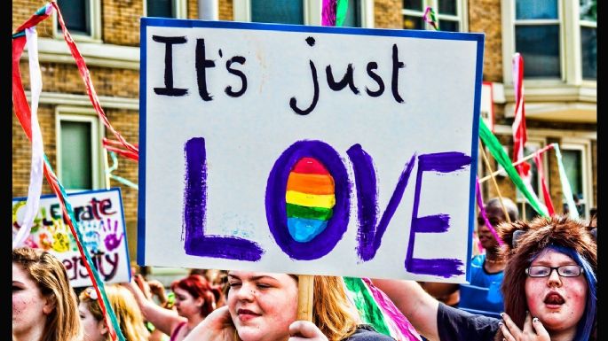 El orgullo heterosexual causa burlas y críticas en Twitter