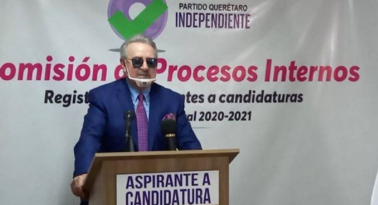 Carlos Villagrán ‘Quico’ se registra como candidato a la gubernatura de Querétaro