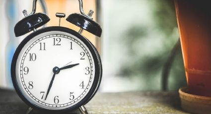 ¿Cuándo cambia el Horario de Invierno 2021, se adelanta o se atrasa el reloj?