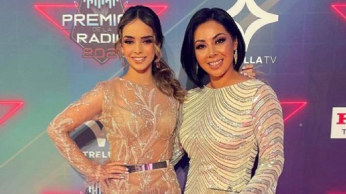 Cyntia González y Alana Lliteras se pierden y llegan tarde a los Premios de la Radio