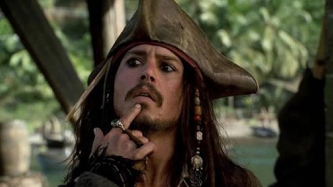 Johnny Depp le REVELÓ a Disney que Jack Sparrow, de Piratas del Caribe, es gay