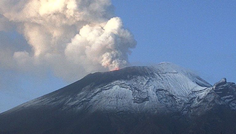 volcan miercoles 24 de mayo Popocatepetl