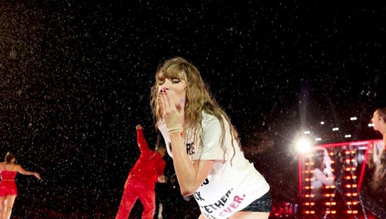 Taylor Swift se presenta con The Eras Tour en el Foro Sol