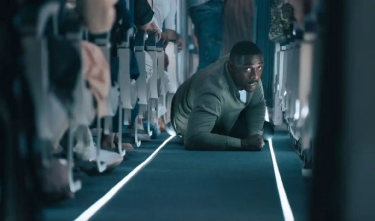 La magnífica serie de Apple TV Secuestro en el aire con Idris Elba causa sesacion 