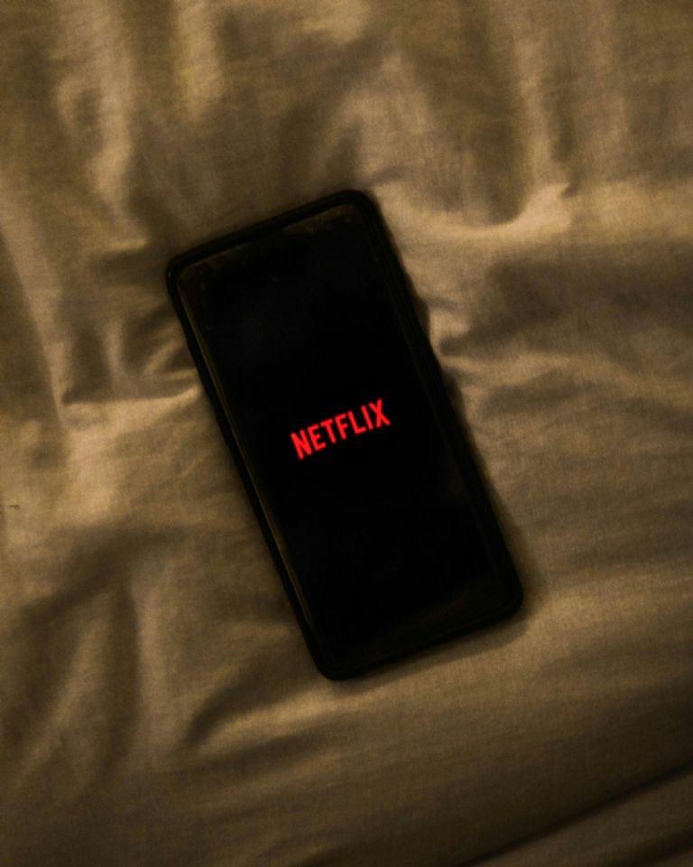 Cómo ver series y películas en Netflix