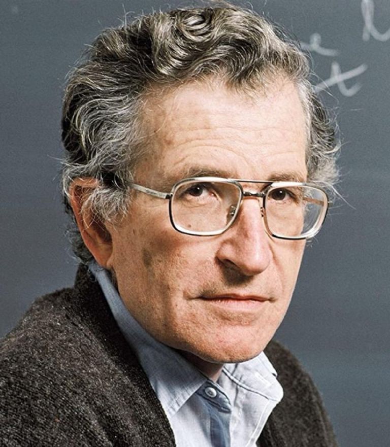 Muere Noam Chomsky 